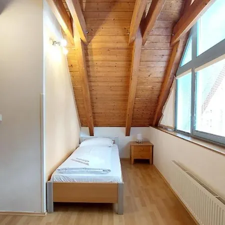 Riviera 50317 Apartment *